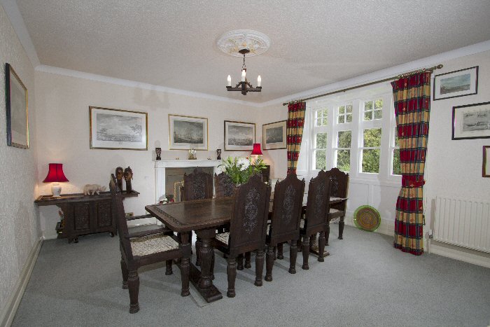 Formal dining room
